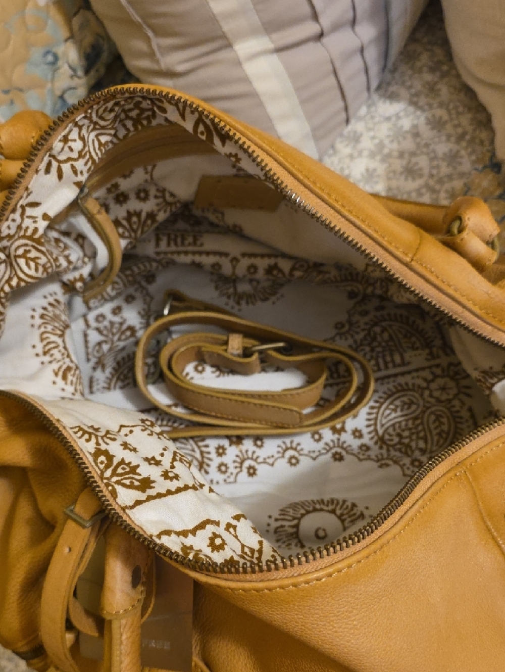 We The Free Emerson Tote In Italian Straw - Picture 4 of 4